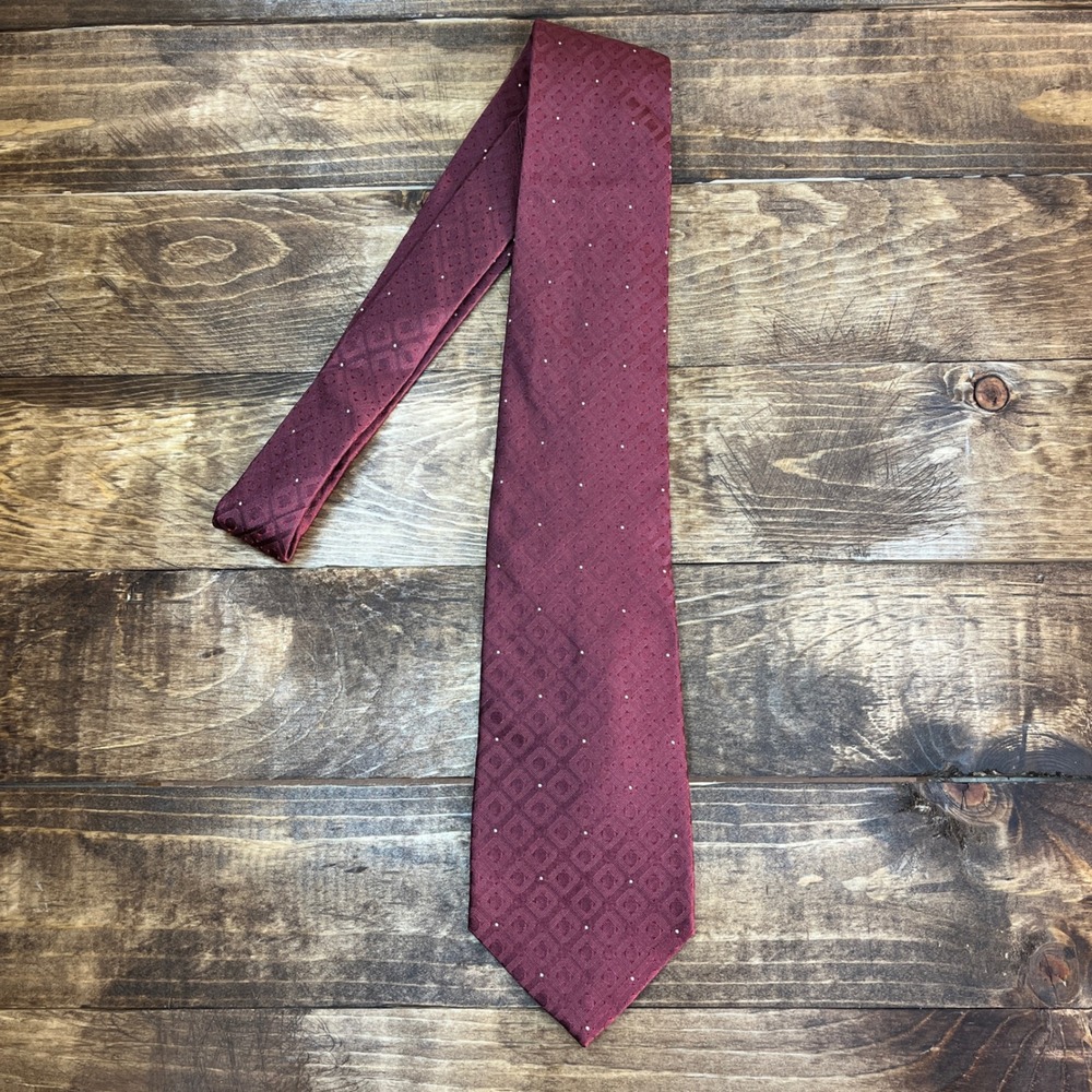 Apt 9 Mens Burgundy Geometric Square Silk Necktie With Micro Dots RN 121148